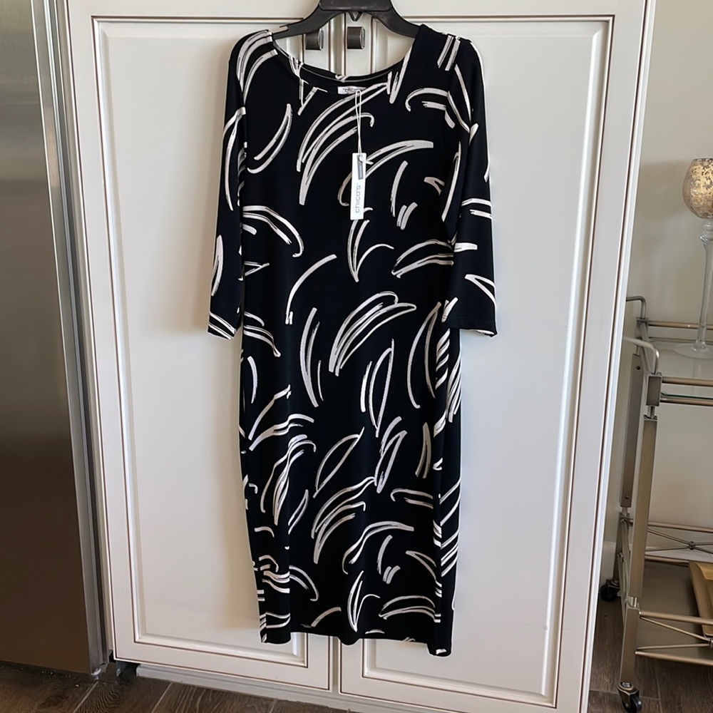 NWT Chicos Travelers Modern Brush Classic Dress